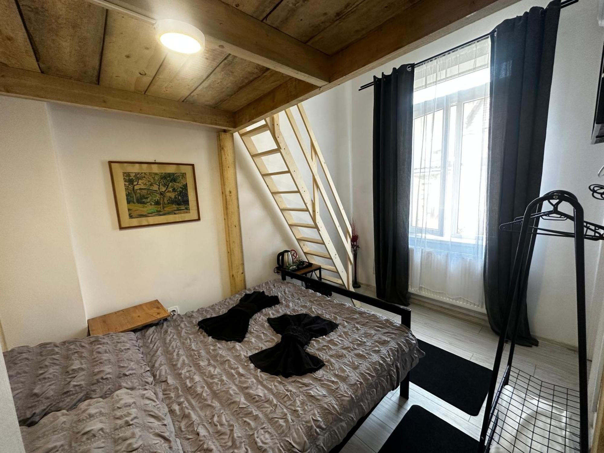 Guest house Ana 2 Untold